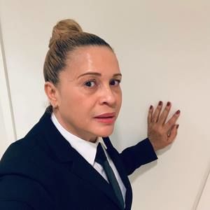 Meet your Posher, Ramona